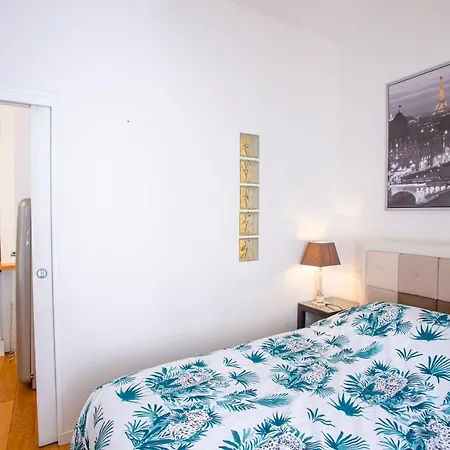 #Pmv3 - Appartement De Charme - 80 M Place Vendome Apartment *